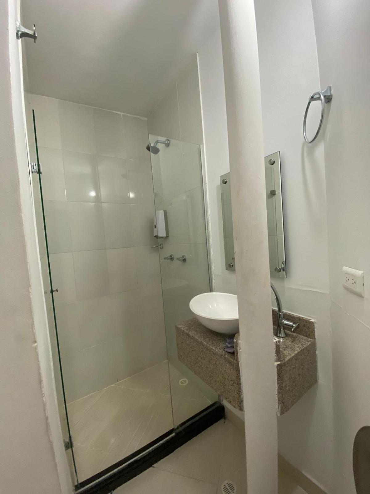 Suites Laureles Medellín Esterno foto